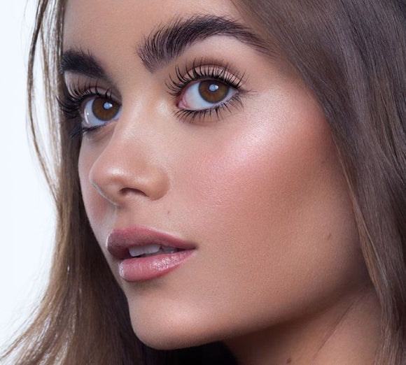 Lash Lifts vs. Extensions: How To Help a Client Choose