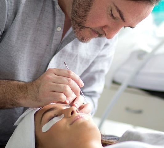 5 Aftercare Tips for Lash Lifts To Share With Your Clients